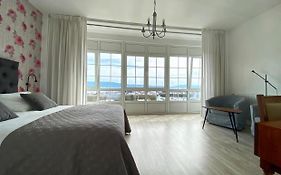 Pension Residencia J. Lago